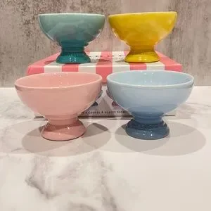 Le Creuset Sorbet Footed Ice Cream Bowls - Thumbnail 2